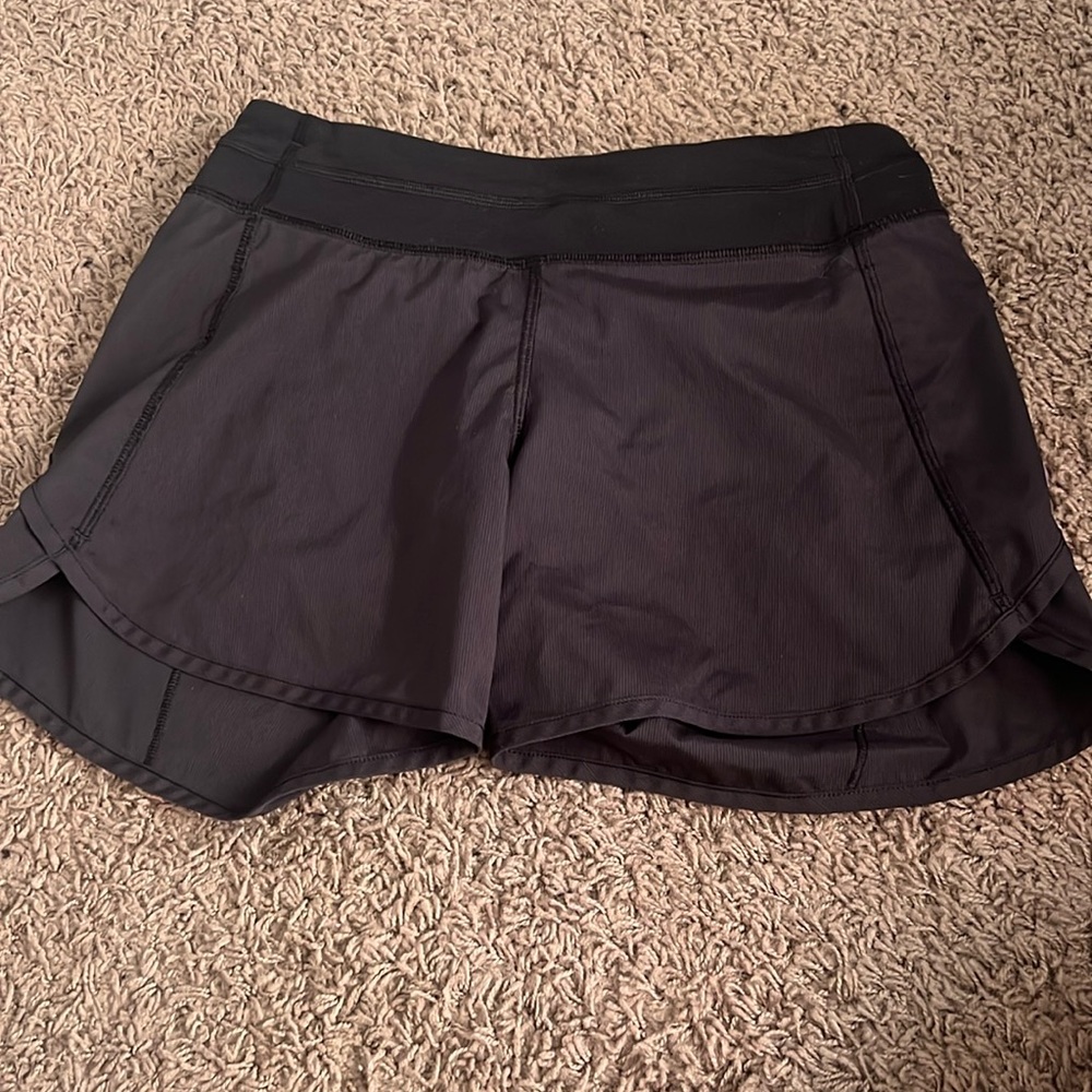 black ivivva shorts